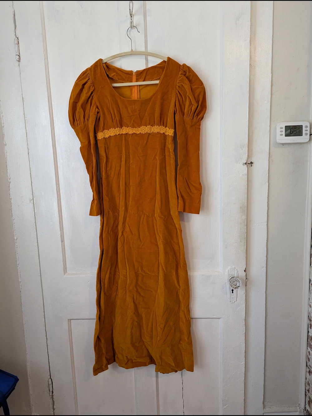 Vintage Orange Velvet Women’s Maxi Bridesmaid/Prom Dress with Puff Sleeves